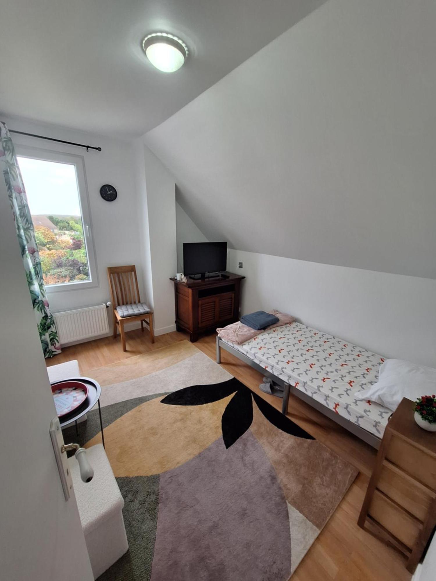 Chambres Et Table D'Hotes - Chez Paul Et Emilia Villers-Cotterets  Ngoại thất bức ảnh